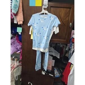 5t brand new pajamas from carters, two pairs.Item 643